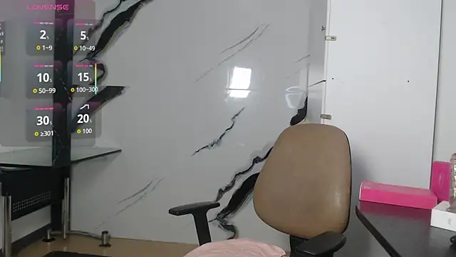 esmeralda-bk online show from 7, 11, 2025