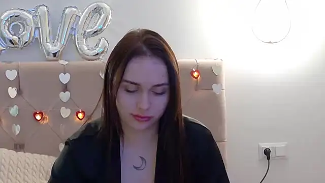 Lilliana Moon online show from 9, 2, 2025