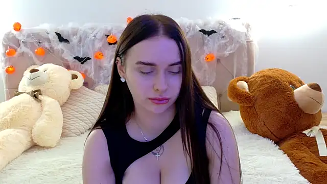 Lilliana Moon online show from 5, 11, 2025