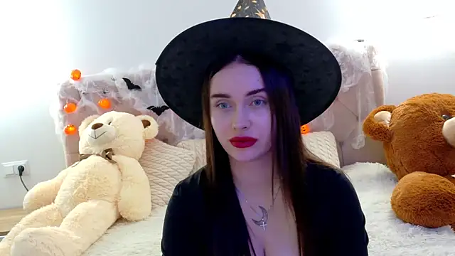 Lilliana Moon online show from 31, 10, 2025