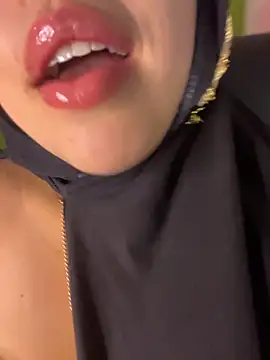 zahra Jalid online show from 20, 4, 2026