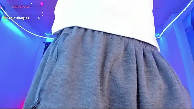 Ethan Boyy online show from 18, 4, 2026