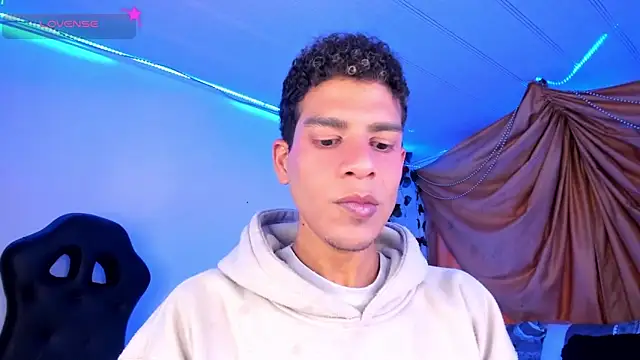 Ethan Boyy online show from 21, 11, 2025