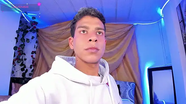 Ethan Boyy online show from 10, 11, 2025