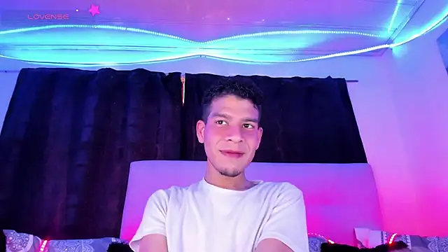 Ethan Boyy online show from 5, 2, 2026