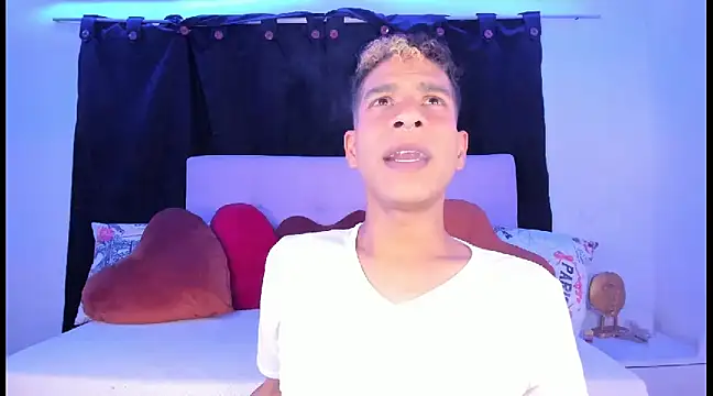 Ethan Boyy online show from 26, 2, 2025