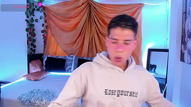 Ethan Boyy online show from 28, 10, 2025