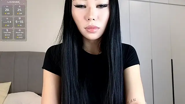 asianqueeny online show from 8, 3, 2026