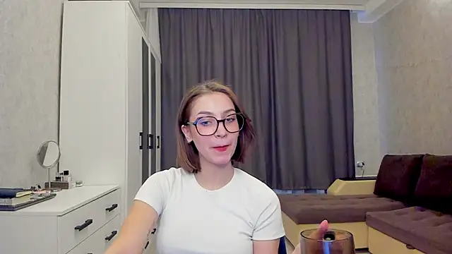 Shawty Maria online show from 5, 2, 2025