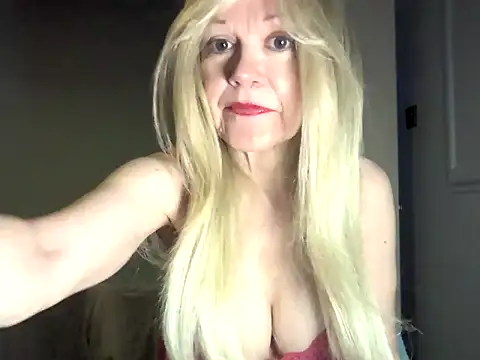 Snapshot of petina chatting on 3, 10, 2025 petina online show from 3, 10, 2025