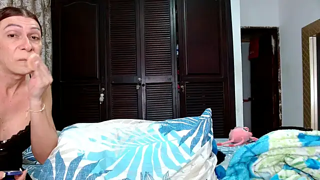 sweethoneytsx online show from 8, 1, 2026