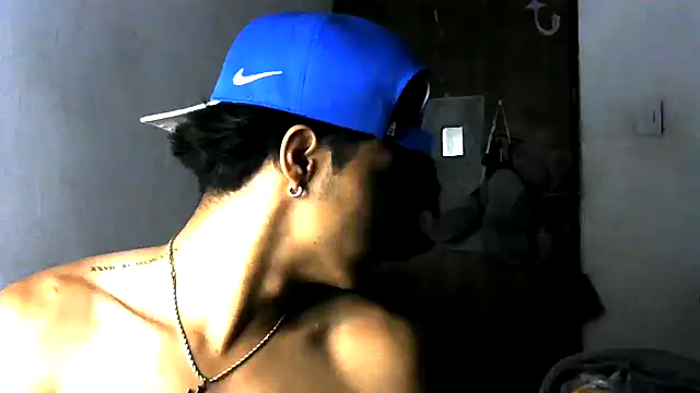 Snapshot of Sm1thXx chatting on 12, 3, 2025 Sm1thXx online show from 12, 3, 2025