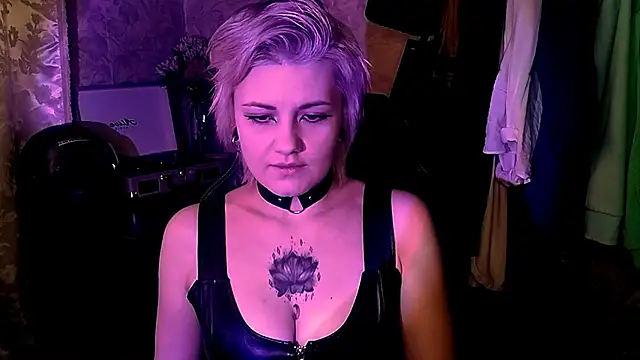 Snapshot of EvaBrownie chatting on 14, 2, 2025 EvaBrownie online show from 14, 2, 2025