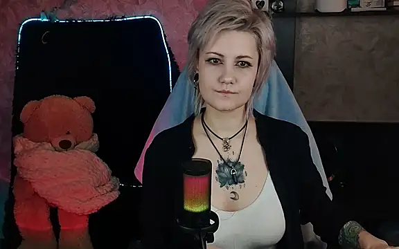 Snapshot of EvaBrownie chatting on 15, 3, 2025 EvaBrownie online show from 15, 3, 2025