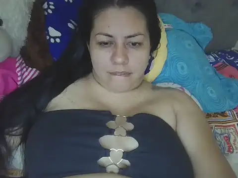 Snapshot of thamara226 chatting on 27, 4, 2026 thamara226 online show from 27, 4, 2026
