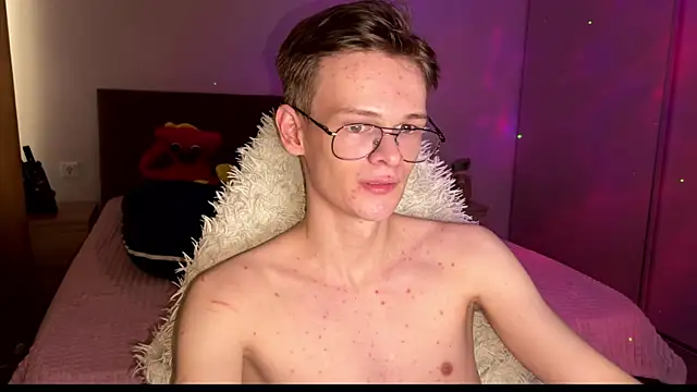 Wild boar1 online show from 18, 3, 2025