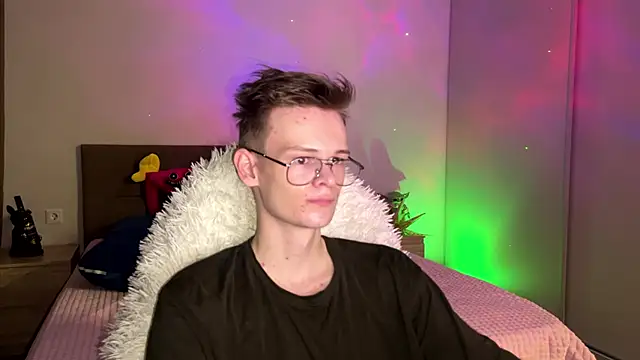 Wild boar1 online show from 4, 3, 2025