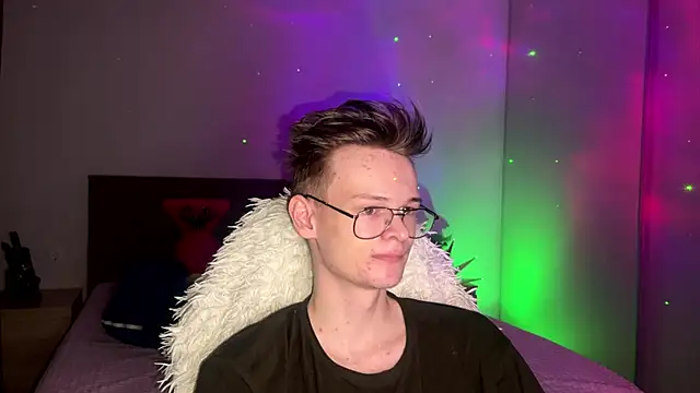 Wild boar1 online show from 6, 3, 2025