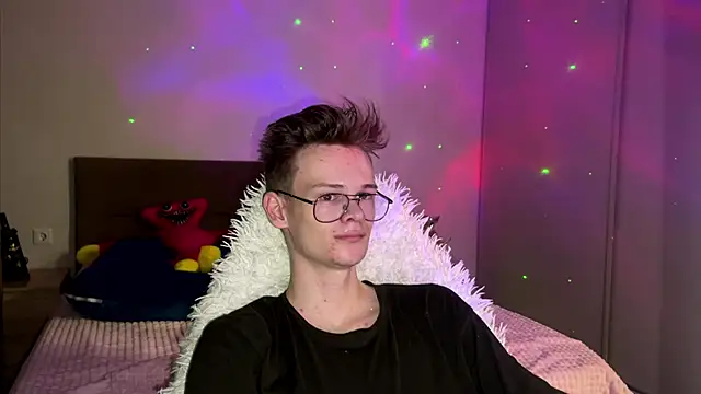 Wild boar1 online show from 6, 3, 2025