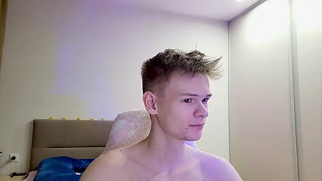 Wild boar1 online show from 17, 2, 2025