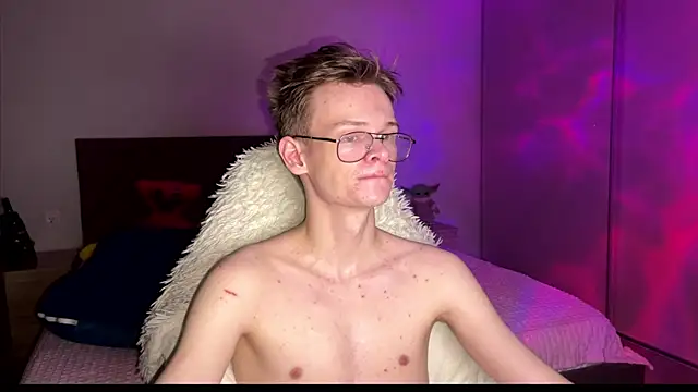 Wild boar1 online show from 20, 3, 2025