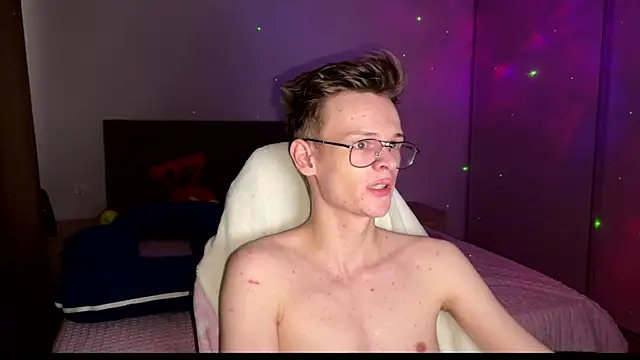 Wild boar1 online show from 21, 3, 2025