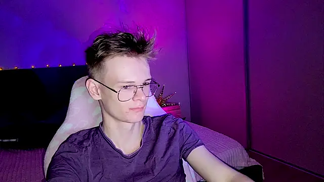 Wild boar1 online show from 17, 2, 2025