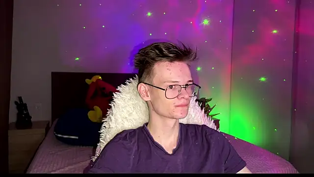 Wild boar1 online show from 8, 3, 2025