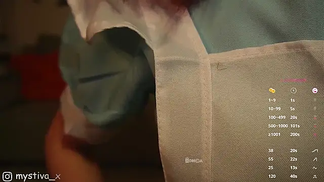 Snapshot of EliyaX chatting on 31, 10, 2025 EliyaX online show from 31, 10, 2025