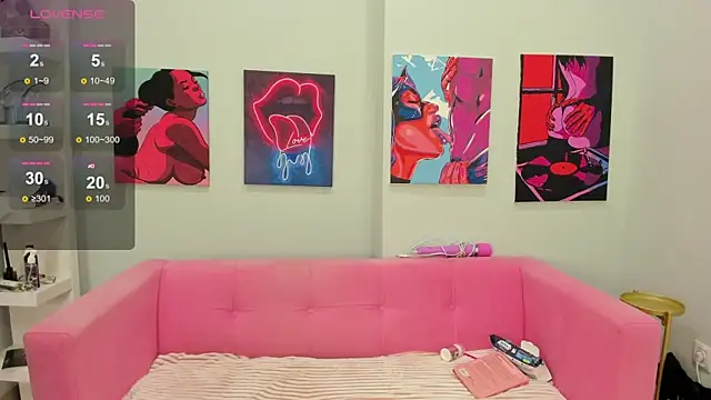 Brilly Lily online show from 31, 10, 2025