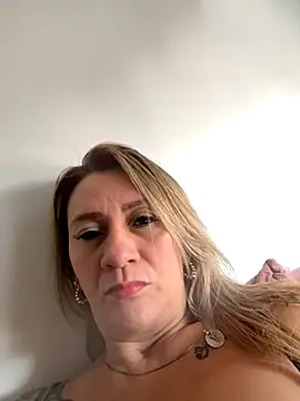 AtheneaRusell online show from 16, 11, 2025