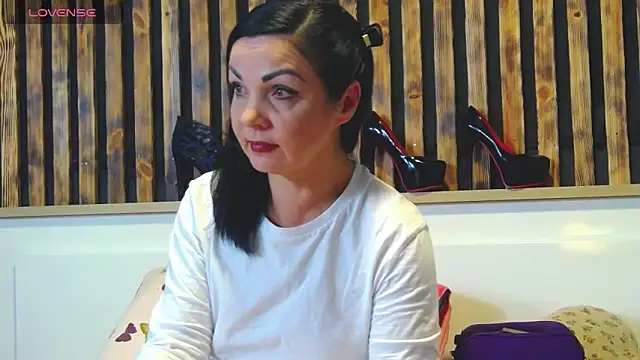 Tory Lovi online show from 20, 12, 2025