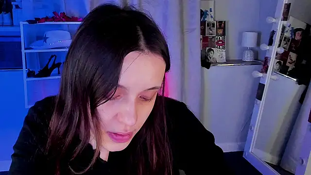 Sahara Shields online show from 9, 4, 2026