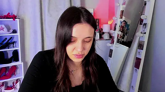 Sahara Shields online show from 4, 2, 2026