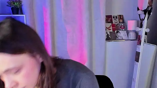 Sahara Shields online show from 12, 10, 2025