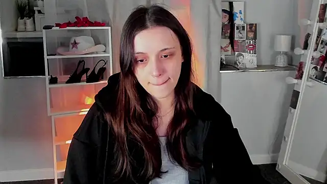 Sahara Shields online show from 12, 4, 2026