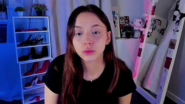 Sahara Shields online show from 4, 12, 2025