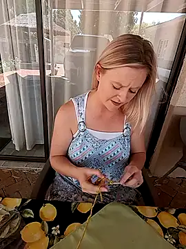 Vintasia online show from 8, 2, 2026