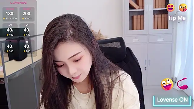 Snapshot of miaomiao-777 chatting on 9, 8, 2026 miaomiao-777 online show from 9, 8, 2026