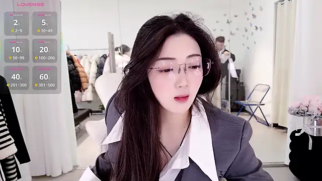 miaomiao-777 online show from 4, 2, 2026