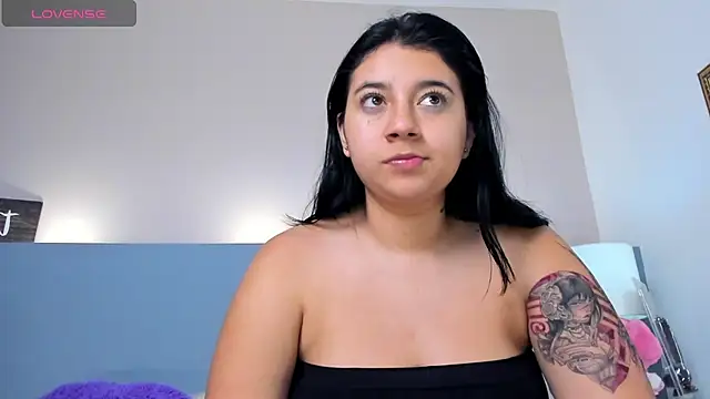 BrianaaTaylor online show from 4, 3, 2025