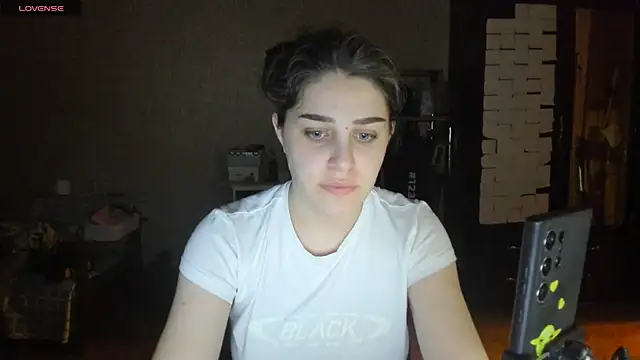  Roselina  online show from 6, 7, 2026