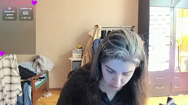 Roselina  online show from 6, 5, 2026