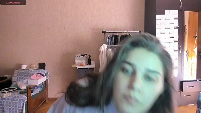  Roselina  online show from 3, 7, 2026