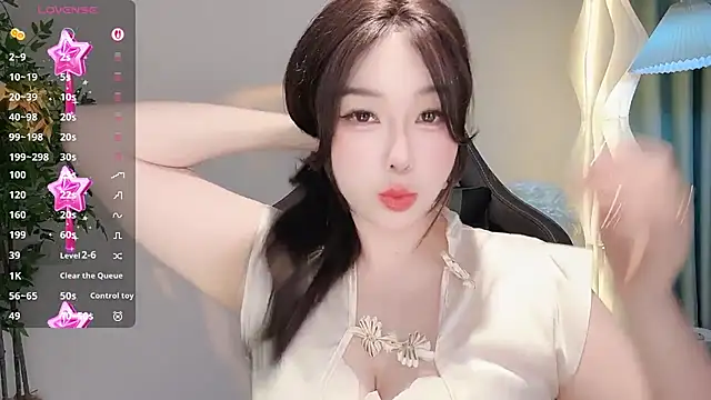 Snapshot of Alano-01 chatting on 11, 6, 2026 Alano-01 online show from 11, 6, 2026