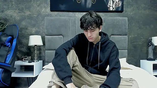 bruce hans online show from 10, 10, 2025