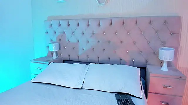 Snapshot of MattThompsonn chatting on 21, 10, 2025 MattThompsonn online show from 21, 10, 2025