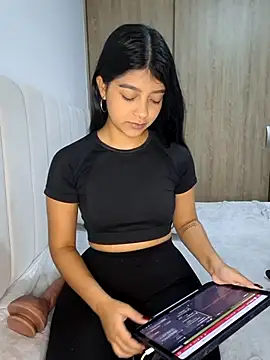 IslaBlaze online show from 14, 12, 2025