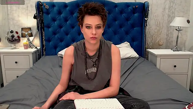 via mayer  online show from 25, 2, 2026