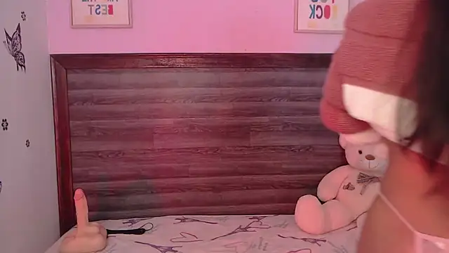 AdaaMillan online show from 2, 2, 2026